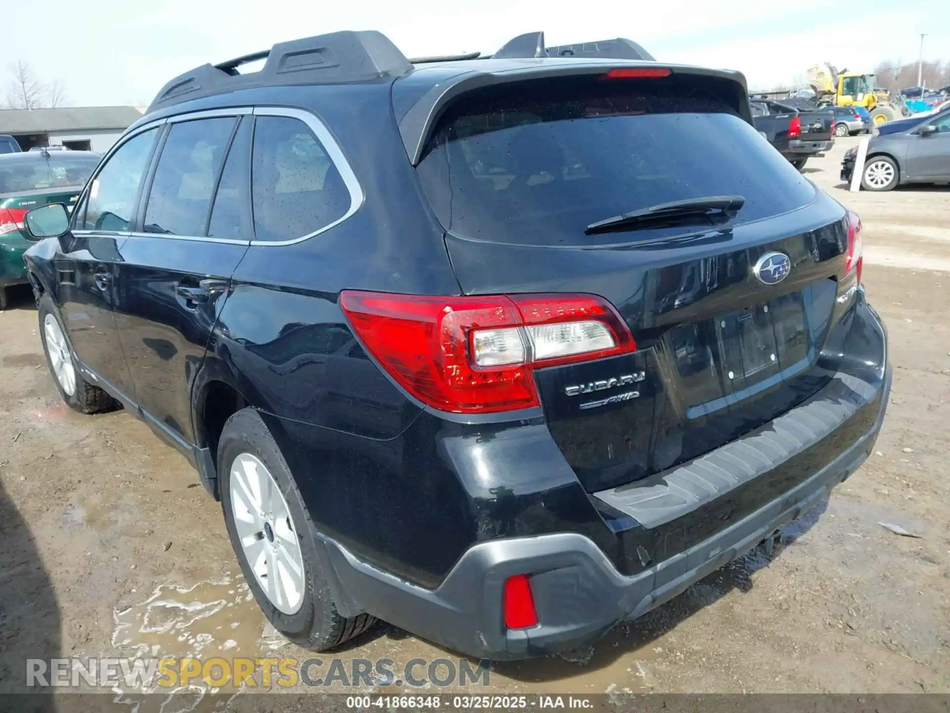 3 Photograph of a damaged car 4S4BSAHC4K3208127 SUBARU OUTBACK 2019