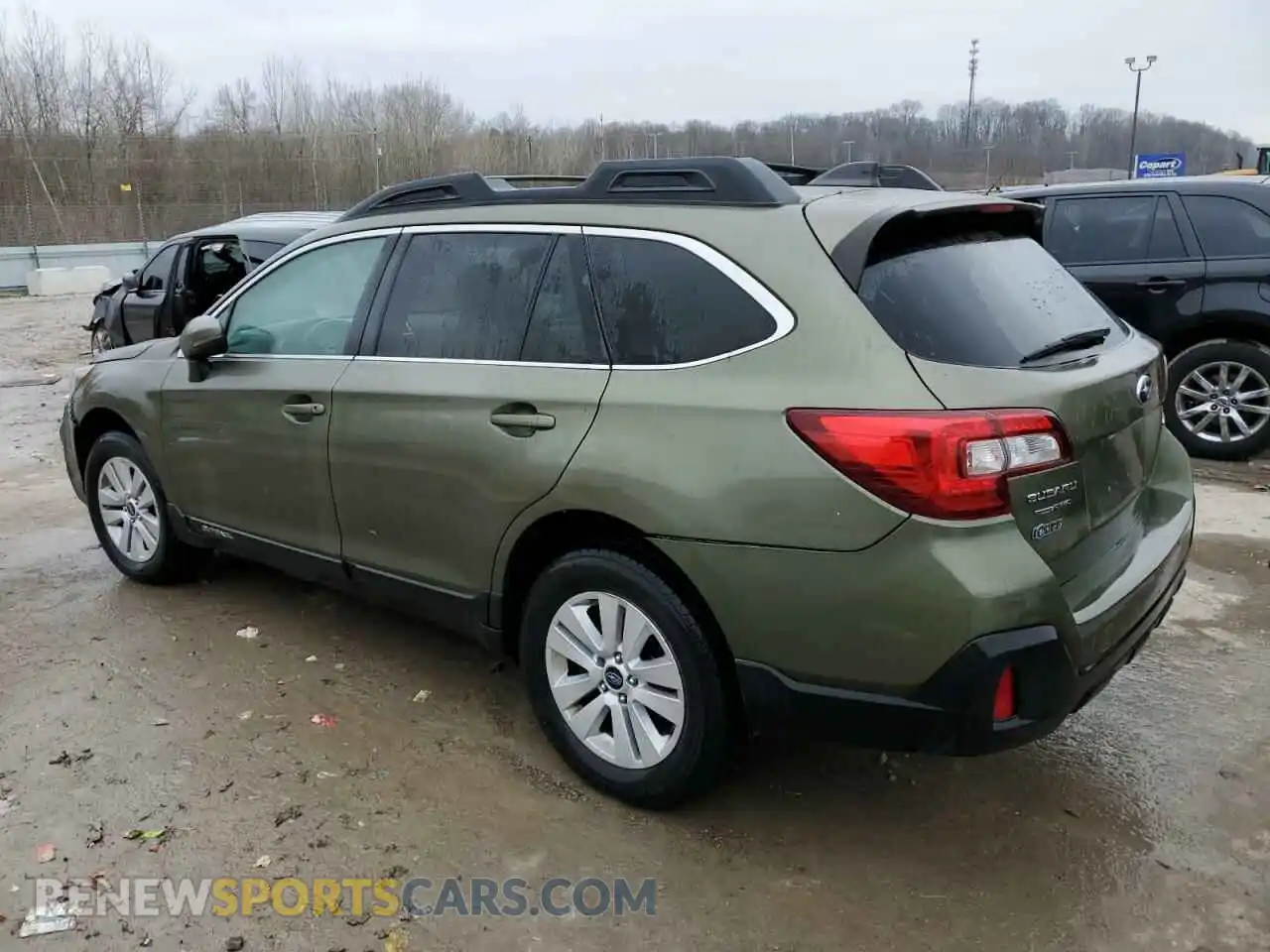 2 Photograph of a damaged car 4S4BSAHC4K3330440 SUBARU OUTBACK 2019