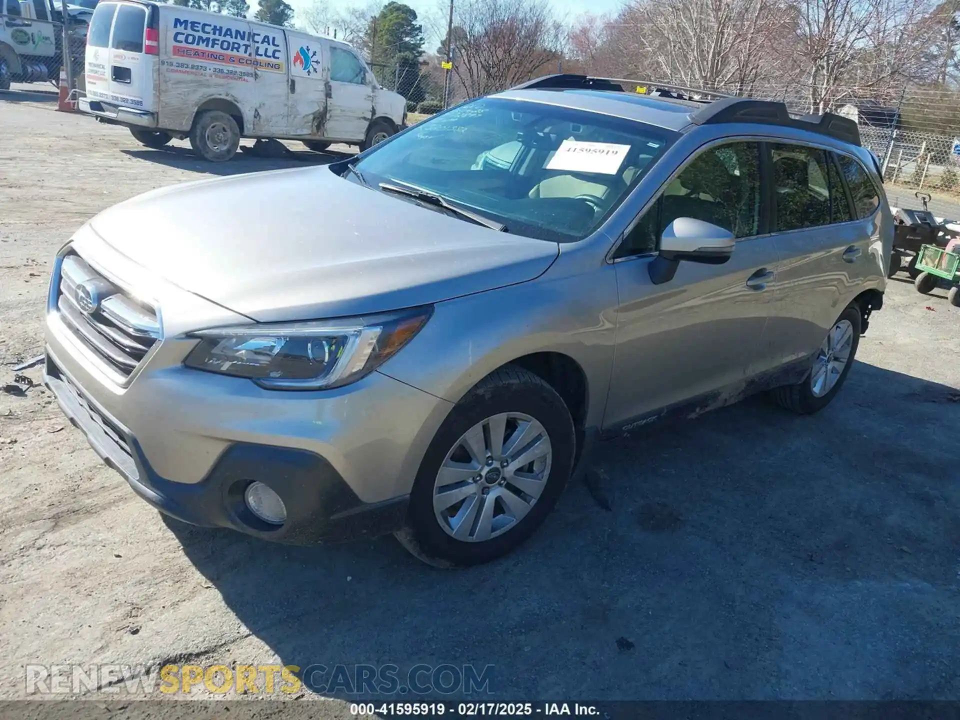 2 Photograph of a damaged car 4S4BSAHC7K3201382 SUBARU OUTBACK 2019