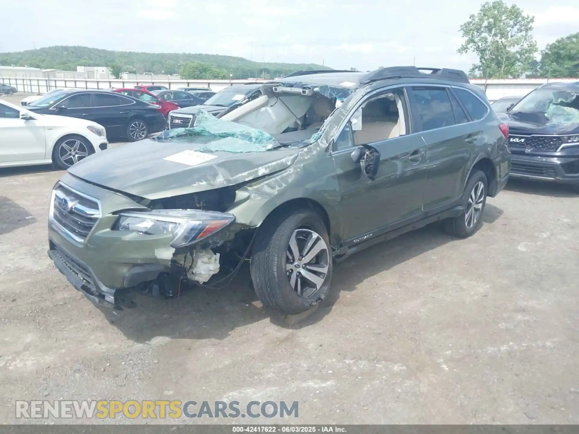 2 Photograph of a damaged car 4S4BSAJC0K3391102 SUBARU OUTBACK 2019