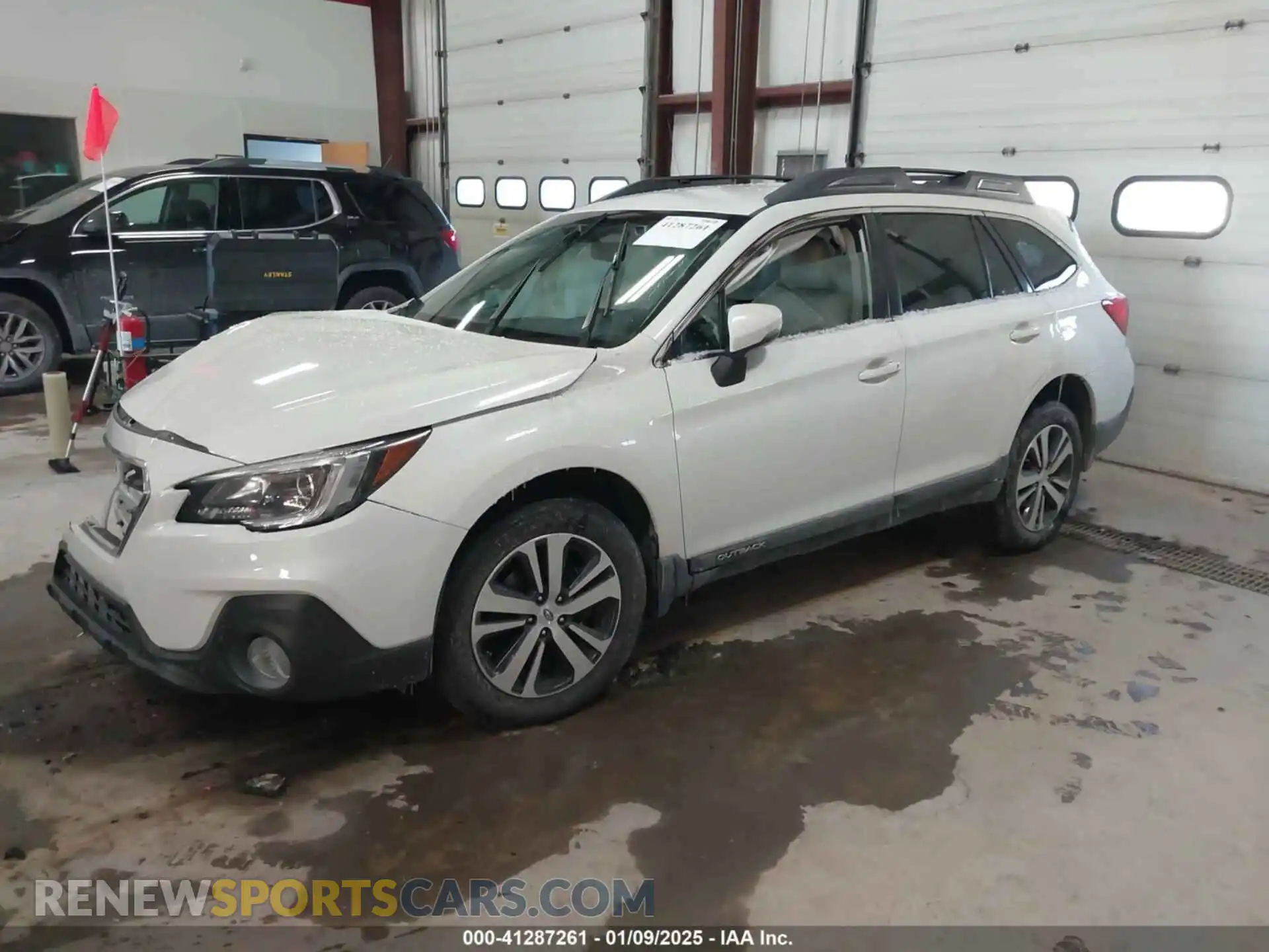 2 Photograph of a damaged car 4S4BSAJC5K3354496 SUBARU OUTBACK 2019
