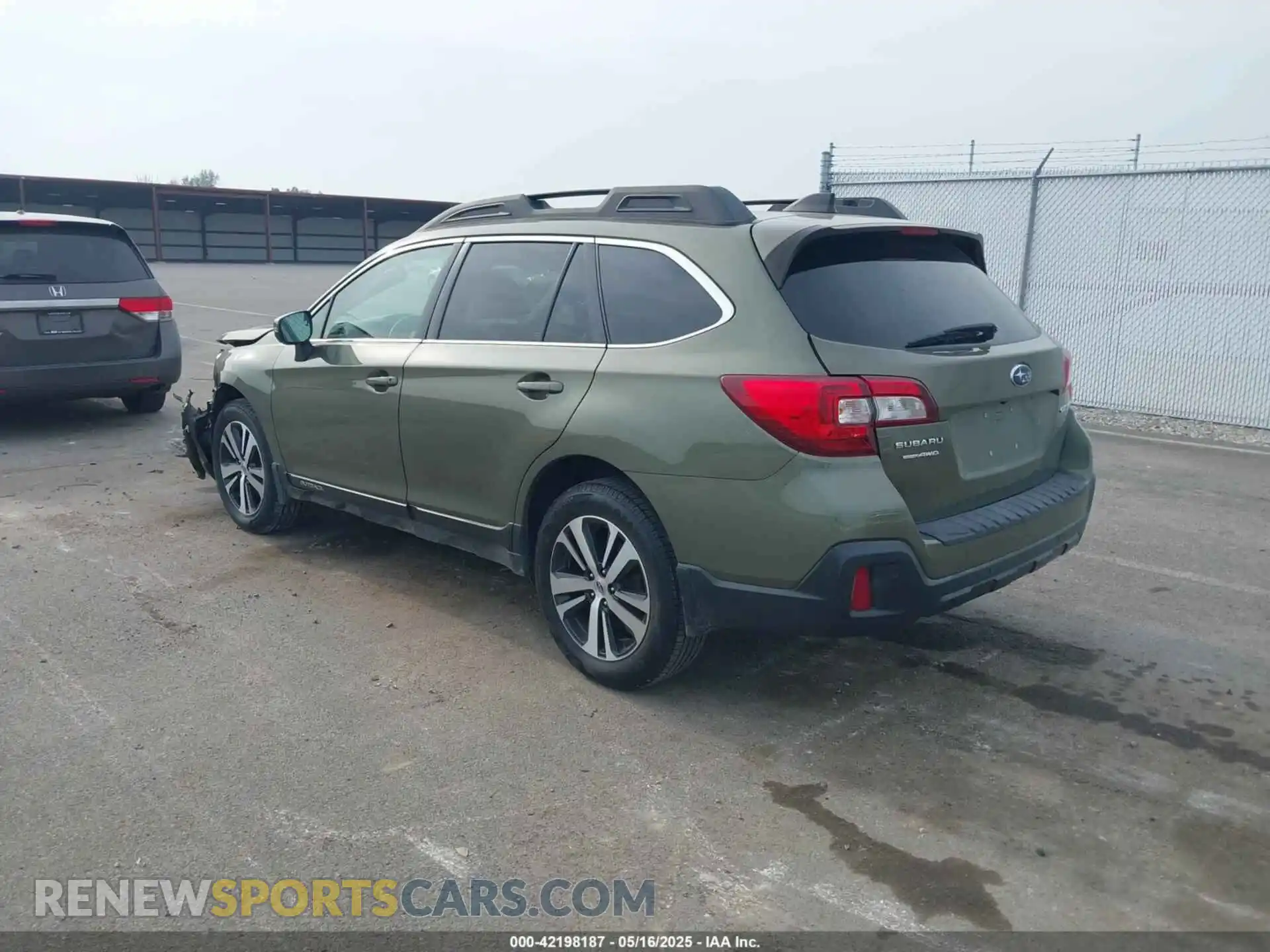 3 Photograph of a damaged car 4S4BSANC2K3276219 SUBARU OUTBACK 2019