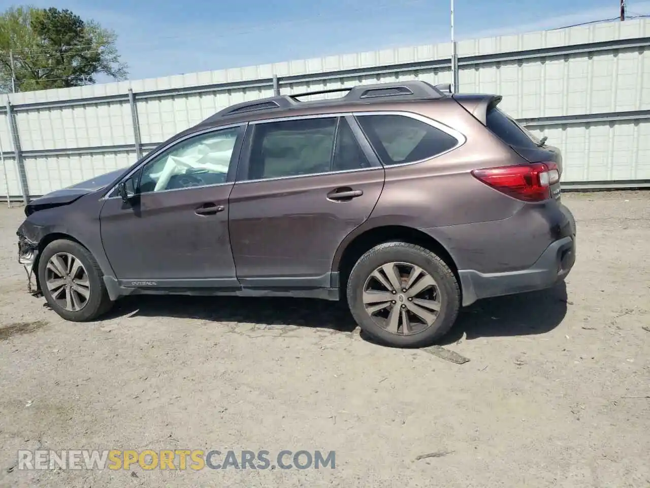 2 Photograph of a damaged car 4S4BSANC3K3249482 SUBARU OUTBACK 2019