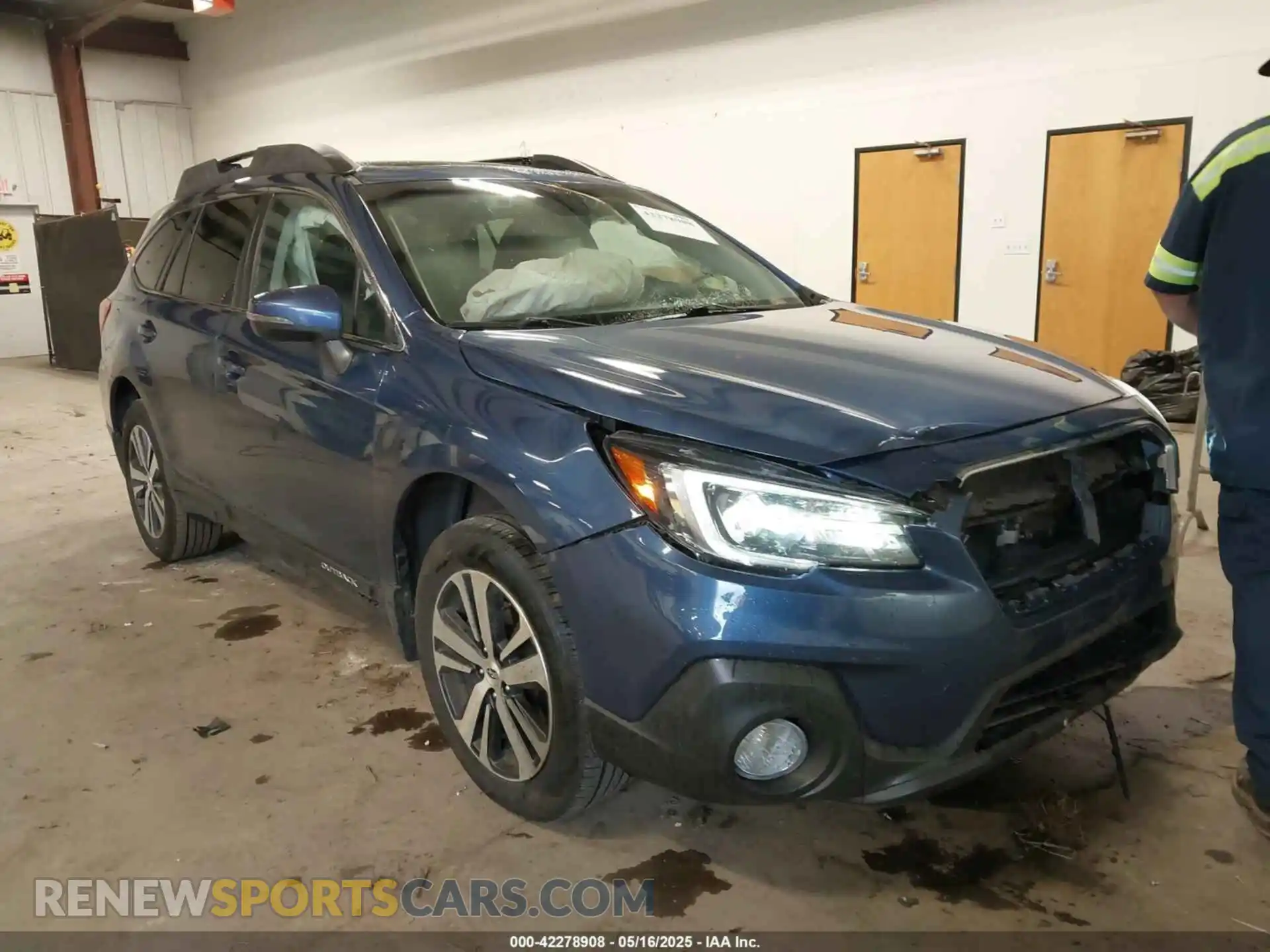 1 Photograph of a damaged car 4S4BSANC3K3266864 SUBARU OUTBACK 2019
