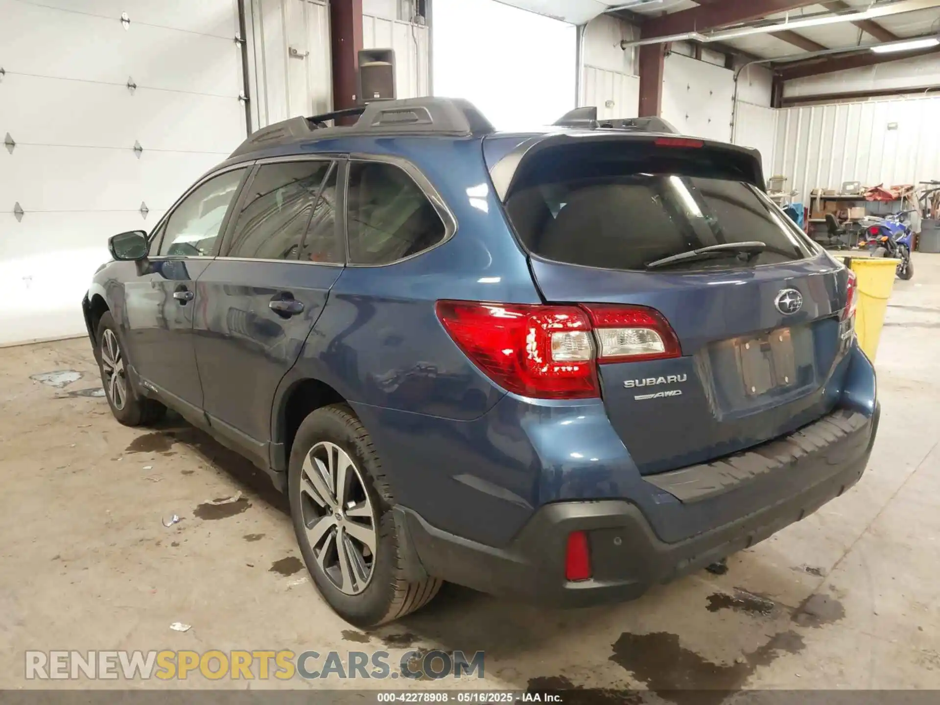 3 Photograph of a damaged car 4S4BSANC3K3266864 SUBARU OUTBACK 2019