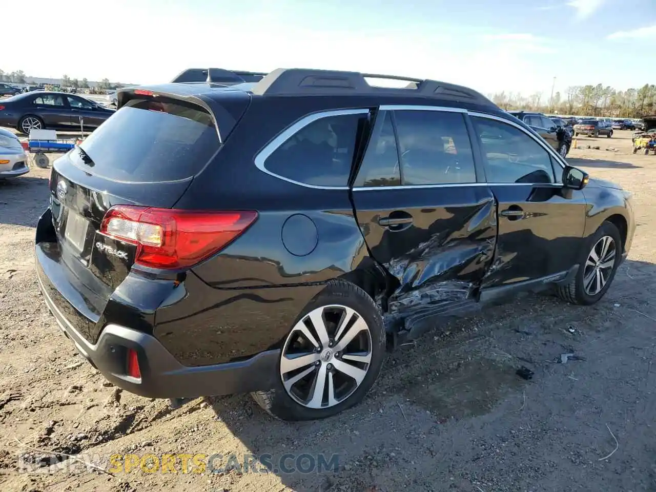 3 Photograph of a damaged car 4S4BSANC4K3297573 SUBARU OUTBACK 2019