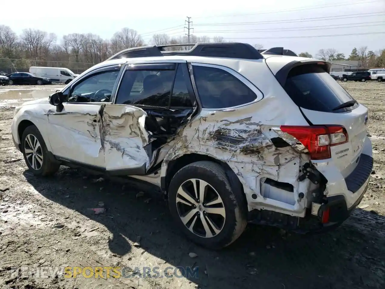 2 Photograph of a damaged car 4S4BSANC5K3273671 SUBARU OUTBACK 2019