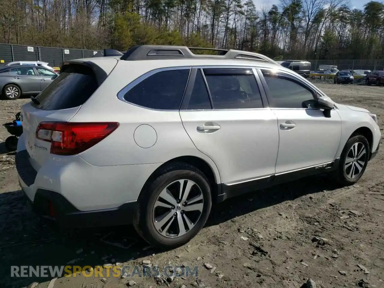 3 Photograph of a damaged car 4S4BSANC5K3273671 SUBARU OUTBACK 2019