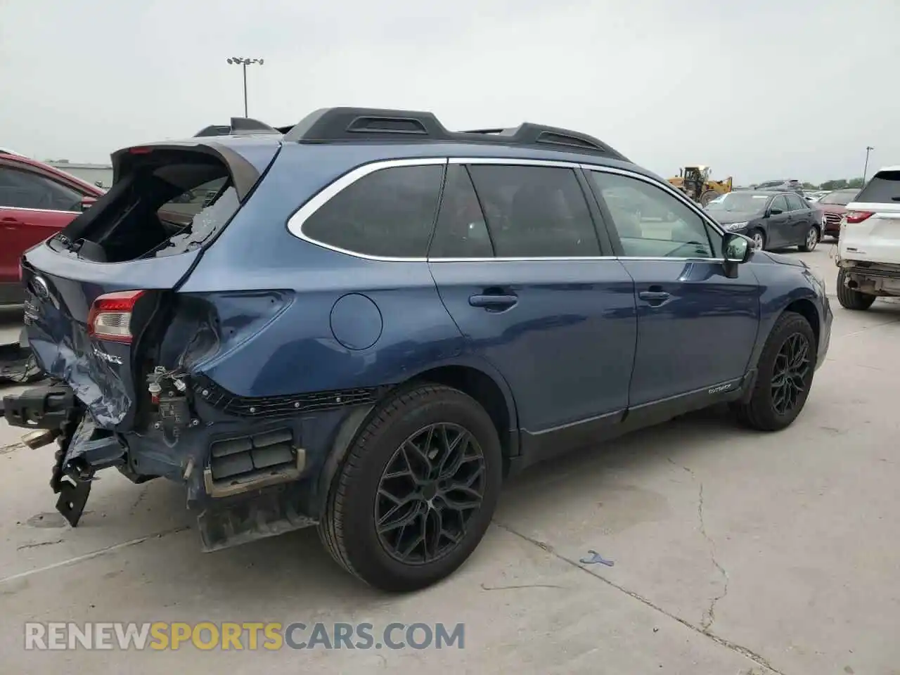 3 Photograph of a damaged car 4S4BSANC5K3366173 SUBARU OUTBACK 2019