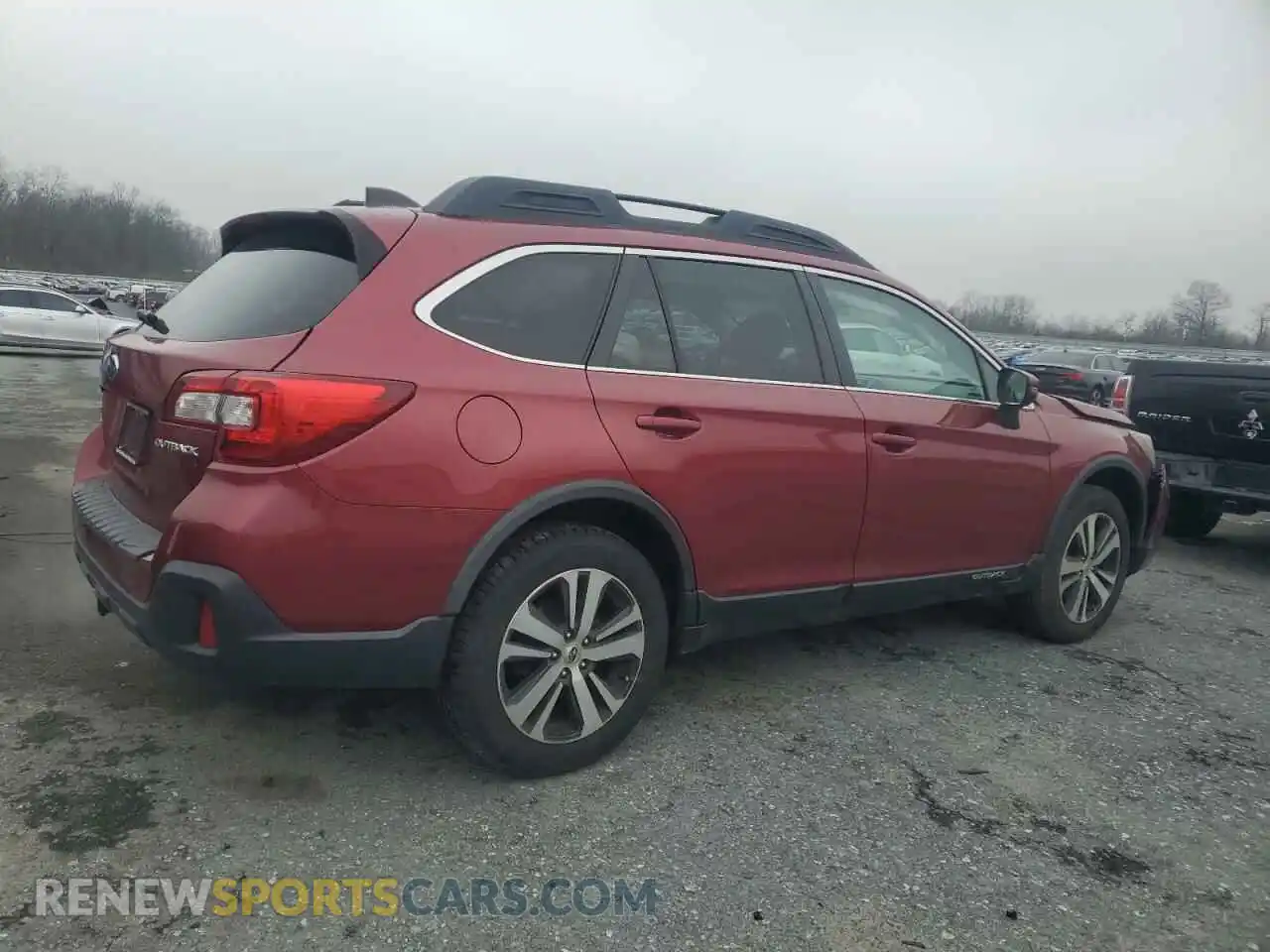 3 Photograph of a damaged car 4S4BSANC7K3315385 SUBARU OUTBACK 2019