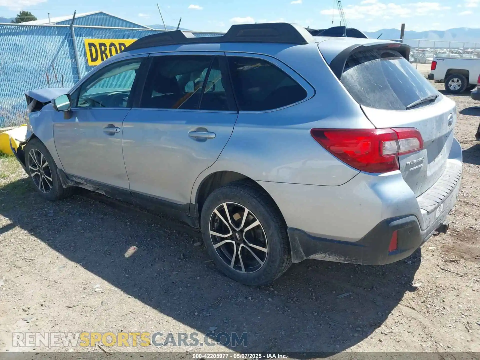 3 Photograph of a damaged car 4S4BSENC2K3302230 SUBARU OUTBACK 2019