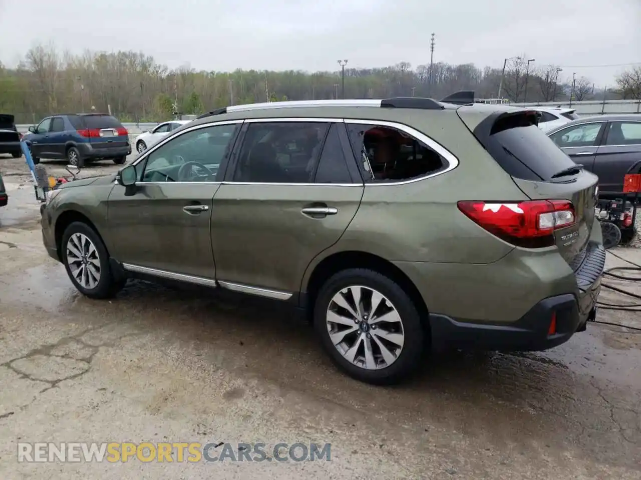 2 Photograph of a damaged car 4S4BSETC2K3363483 SUBARU OUTBACK 2019