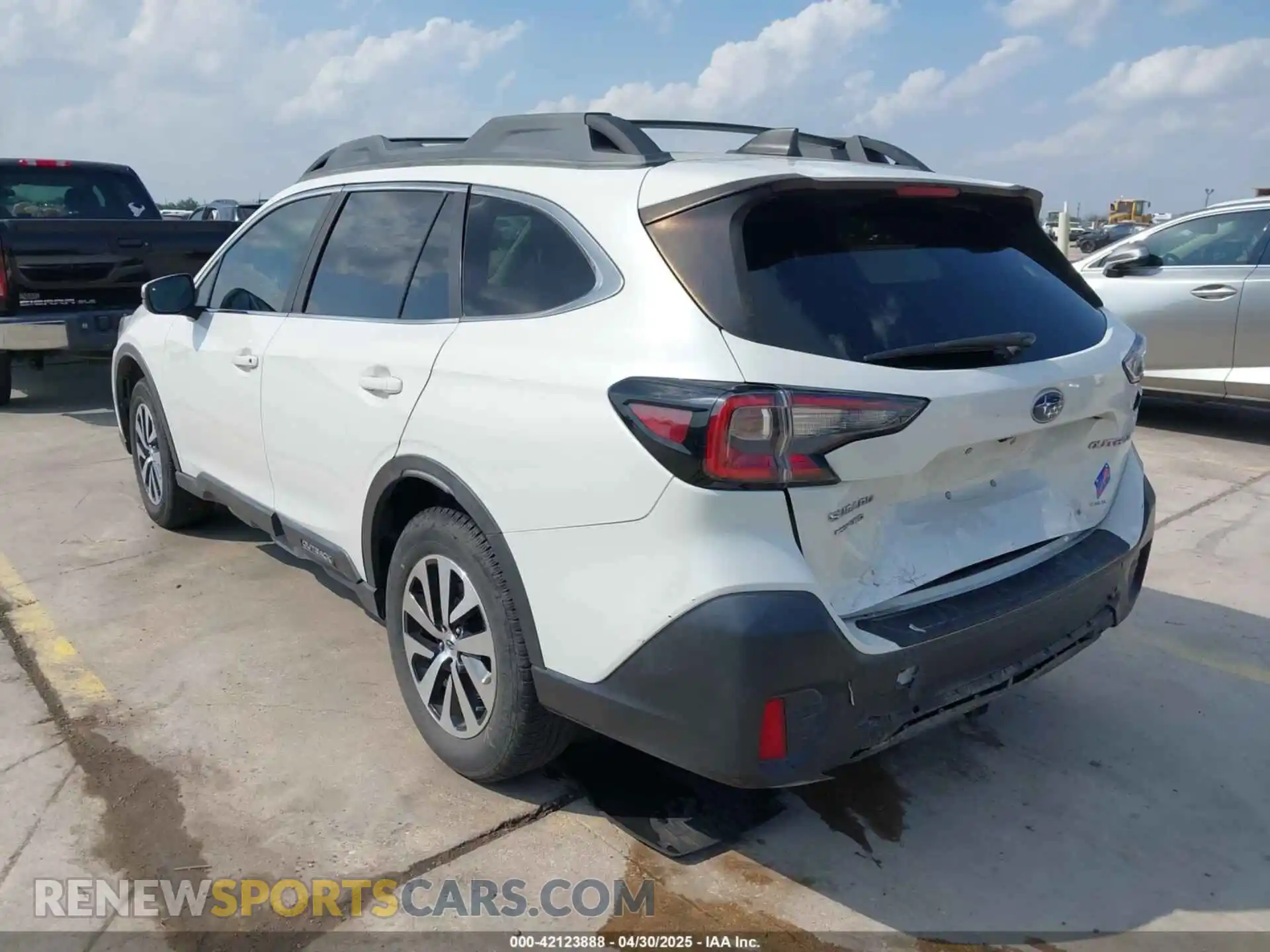 3 Photograph of a damaged car 4S4BTACC4L3245667 SUBARU OUTBACK 2020
