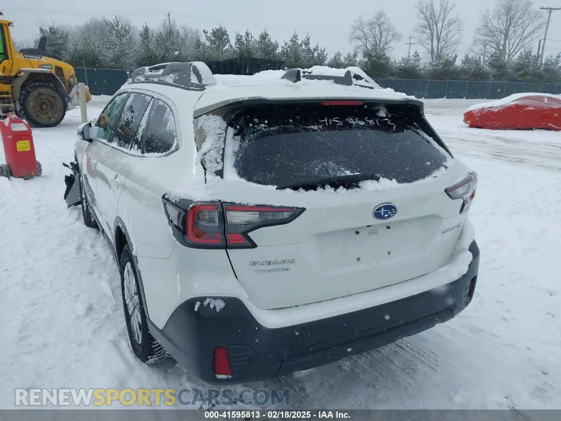 3 Photograph of a damaged car 4S4BTACC7L3122901 SUBARU OUTBACK 2020