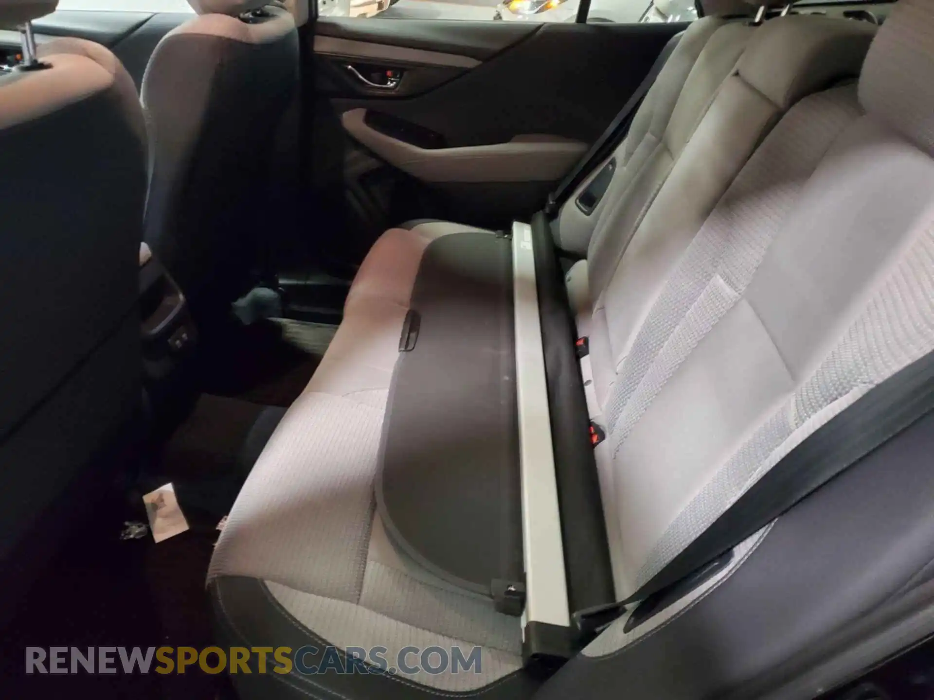 2 Photograph of a damaged car 4S4BTACC8L3148939 SUBARU OUTBACK 2020