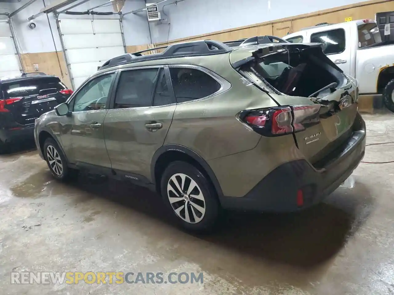 2 Photograph of a damaged car 4S4BTAEC0L3269249 SUBARU OUTBACK 2020