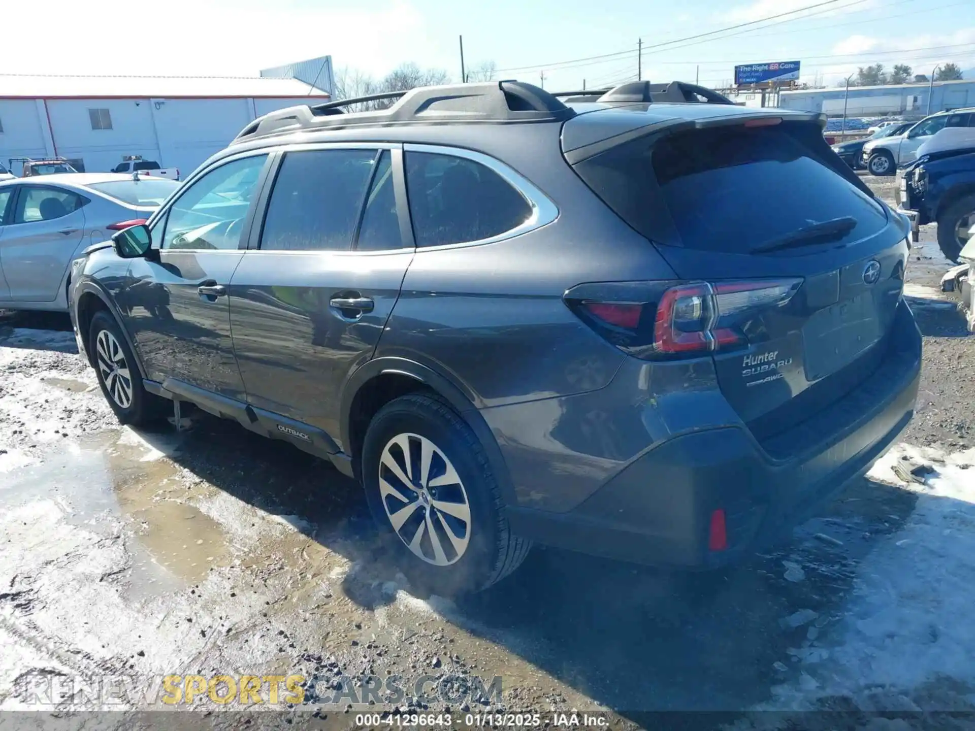 3 Photograph of a damaged car 4S4BTAEC4L3203819 SUBARU OUTBACK 2020