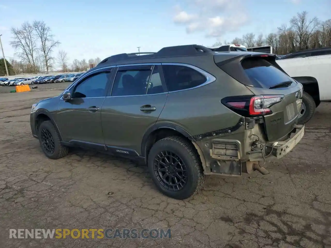 2 Photograph of a damaged car 4S4BTAECXL3139138 SUBARU OUTBACK 2020
