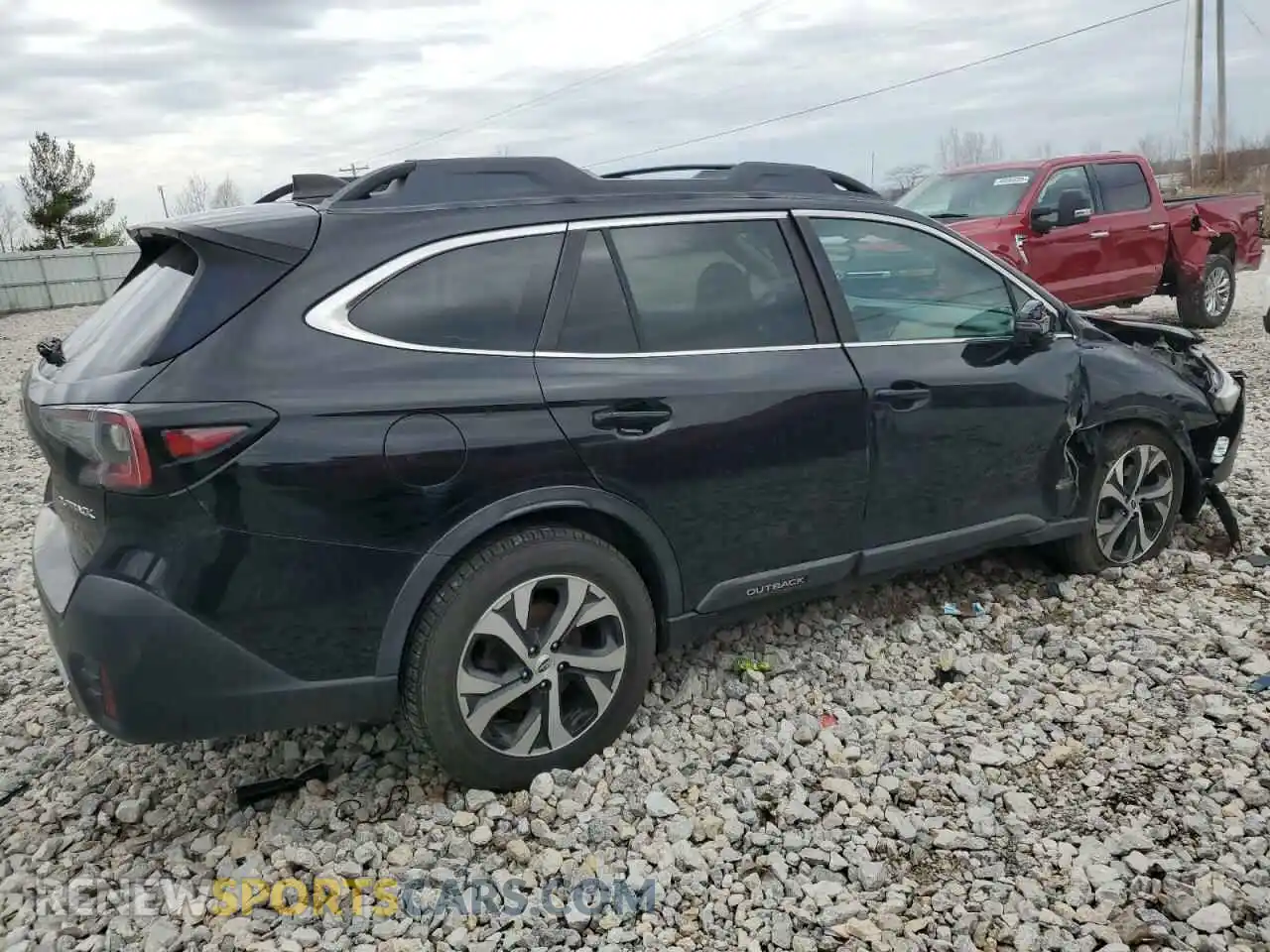3 Photograph of a damaged car 4S4BTANC2L3142969 SUBARU OUTBACK 2020