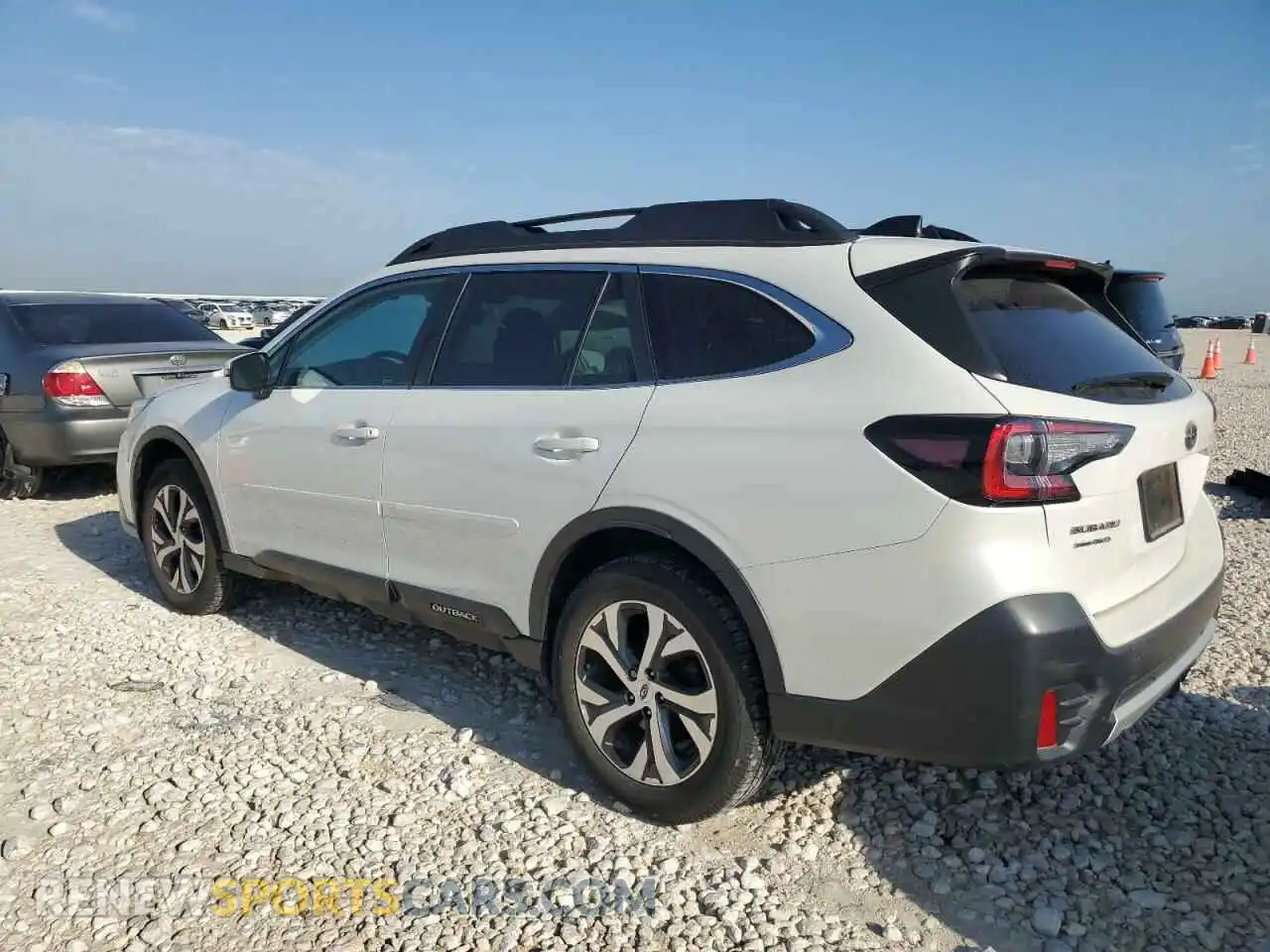 2 Photograph of a damaged car 4S4BTGND4L3246018 SUBARU OUTBACK 2020