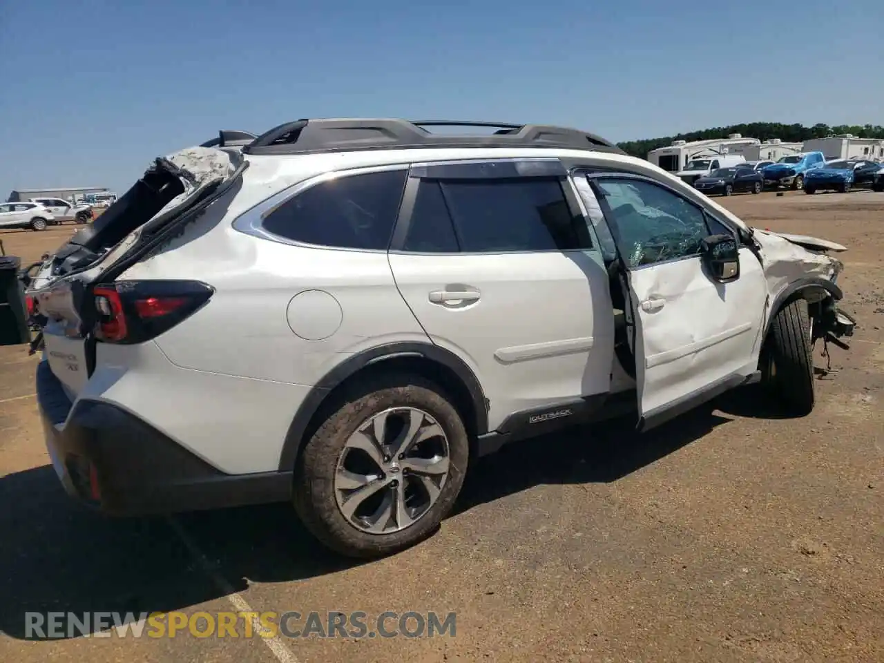 3 Photograph of a damaged car 4S4BTGND7L3124737 SUBARU OUTBACK 2020
