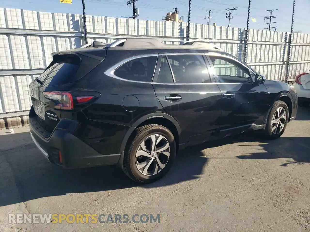 3 Photograph of a damaged car 4S4BTGPDXL3223369 SUBARU OUTBACK 2020