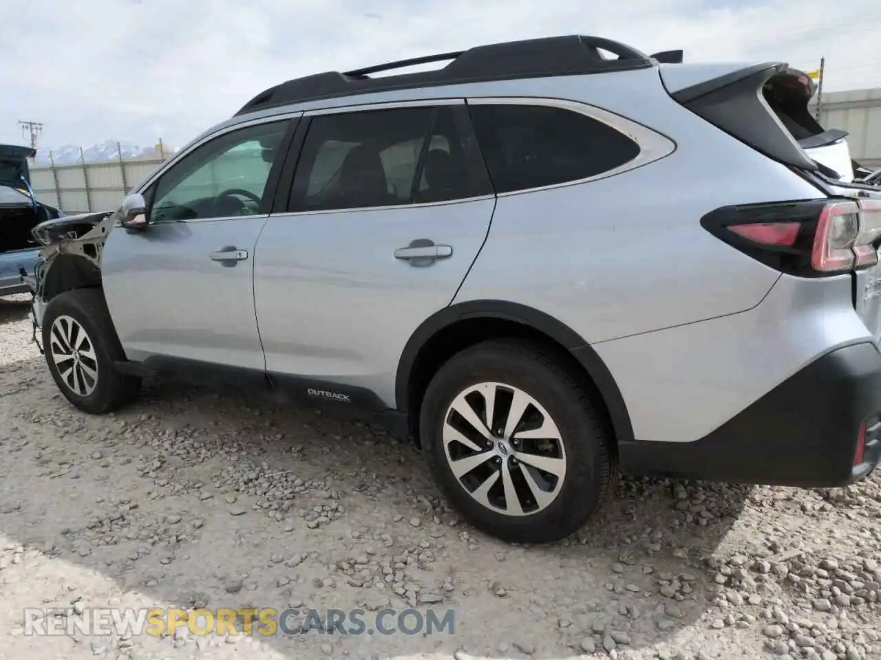 2 Photograph of a damaged car 4S4BTADC6M3149748 SUBARU OUTBACK 2021