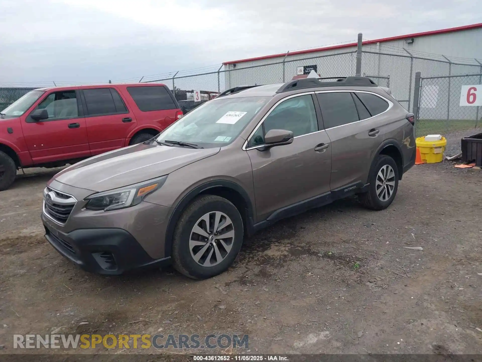2 Photograph of a damaged car 4S4BTAFC2M3225995 SUBARU OUTBACK 2021
