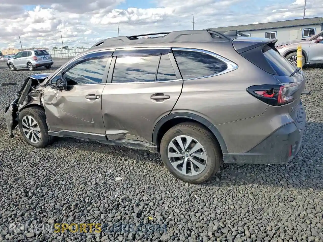 2 Photograph of a damaged car 4S4BTAFC9M3147795 SUBARU OUTBACK 2021