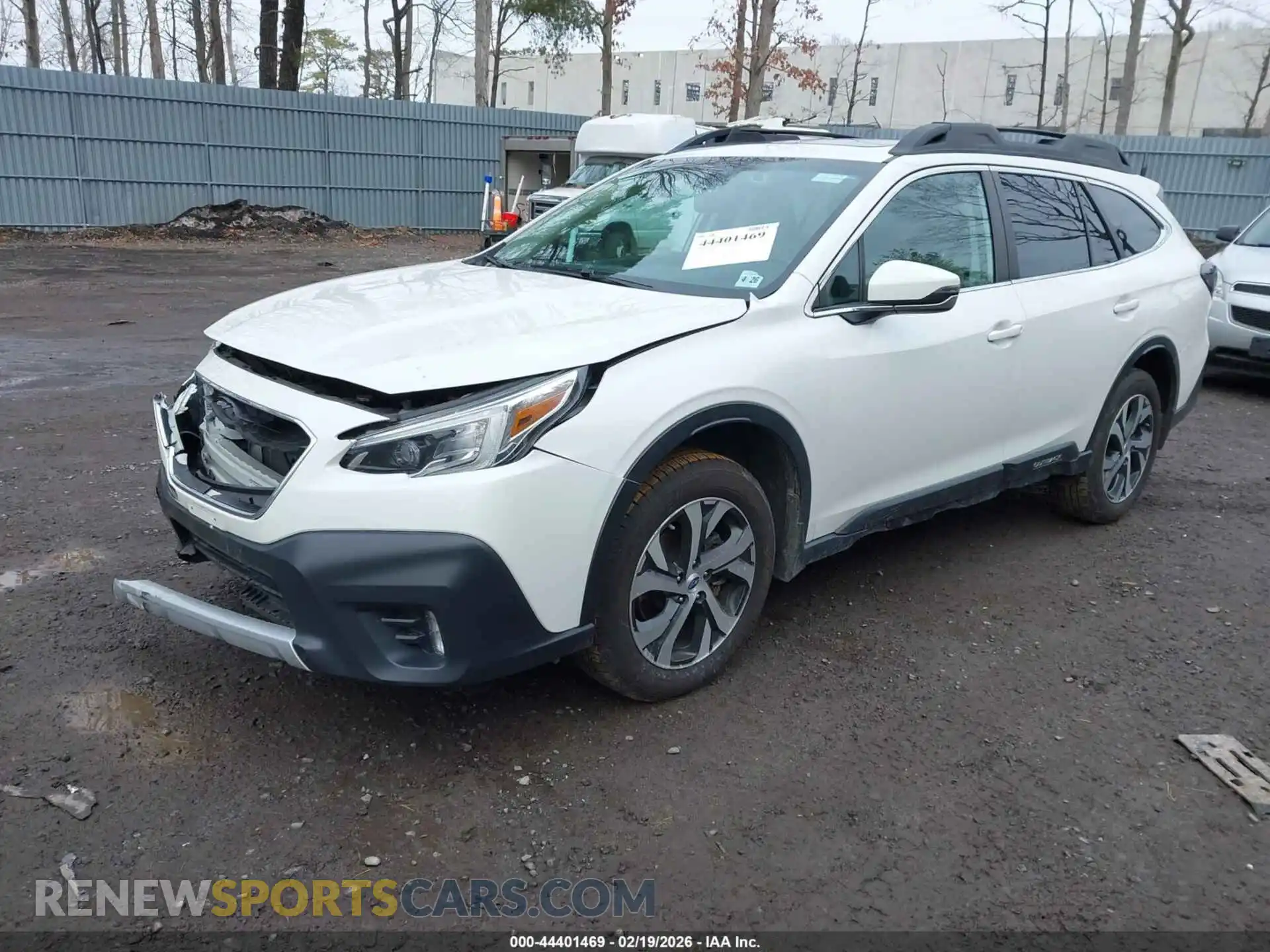 2 Photograph of a damaged car 4S4BTANC1M3201303 SUBARU OUTBACK 2021