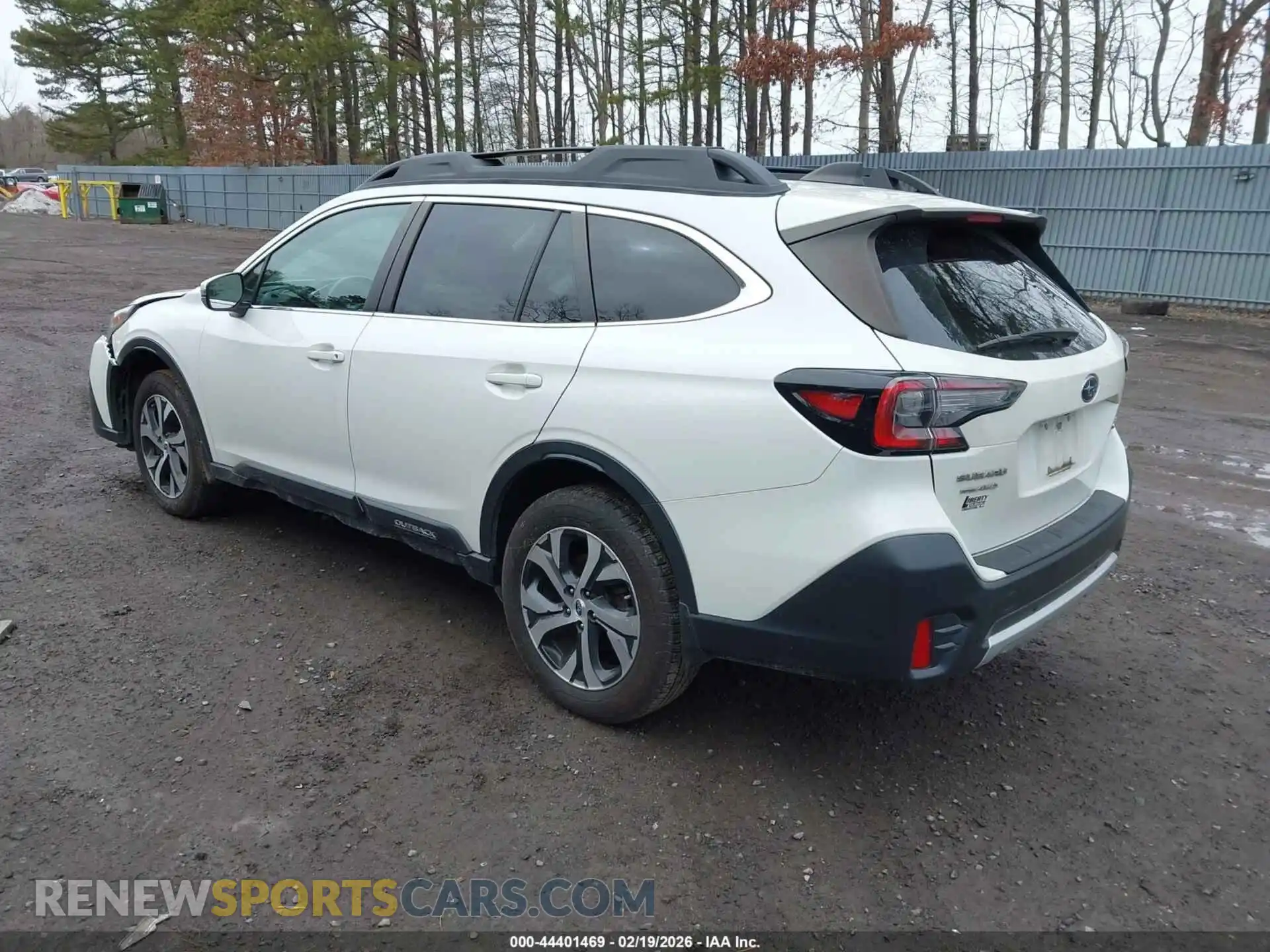 3 Photograph of a damaged car 4S4BTANC1M3201303 SUBARU OUTBACK 2021