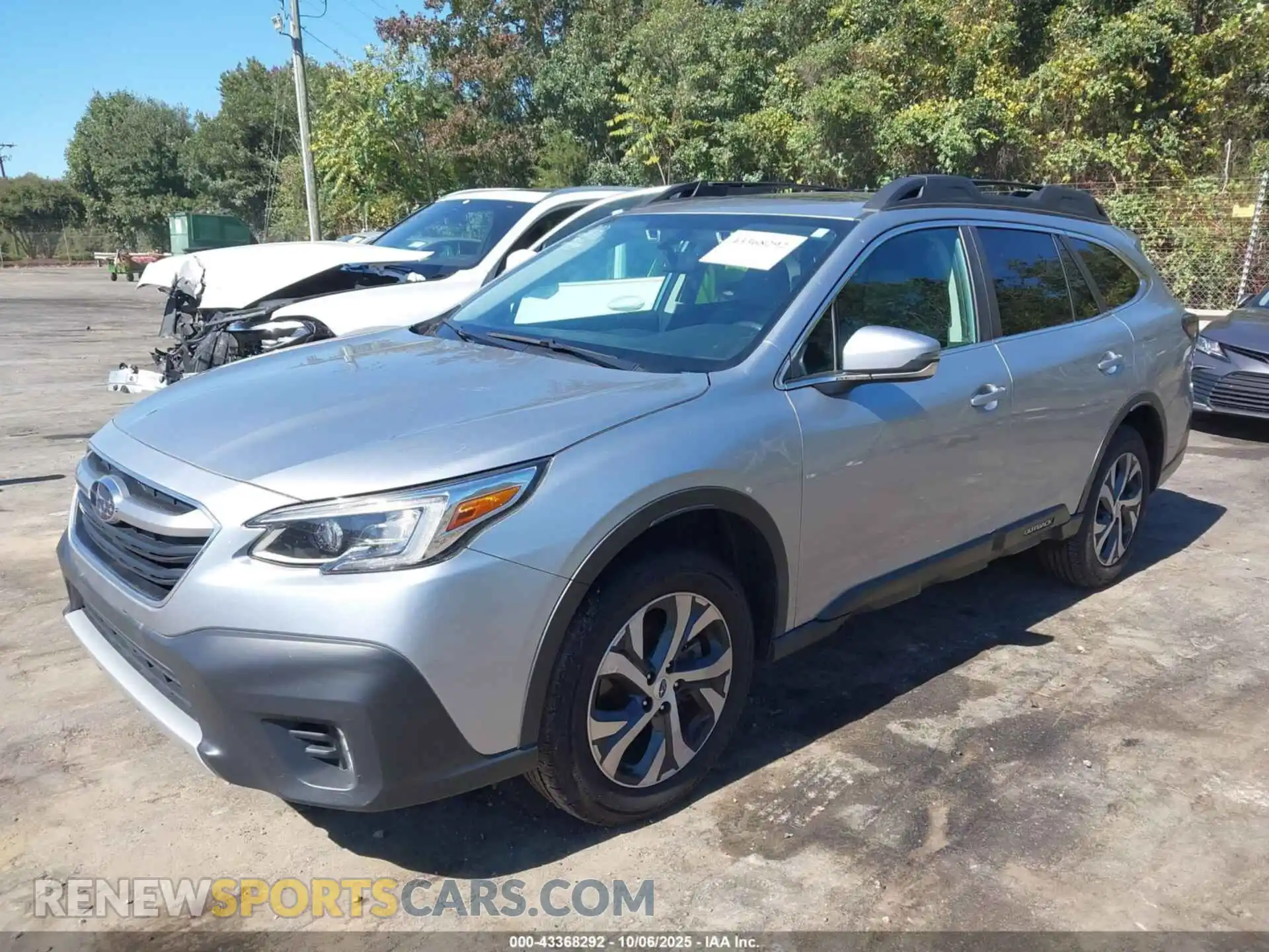 2 Photograph of a damaged car 4S4BTANC4M3170452 SUBARU OUTBACK 2021