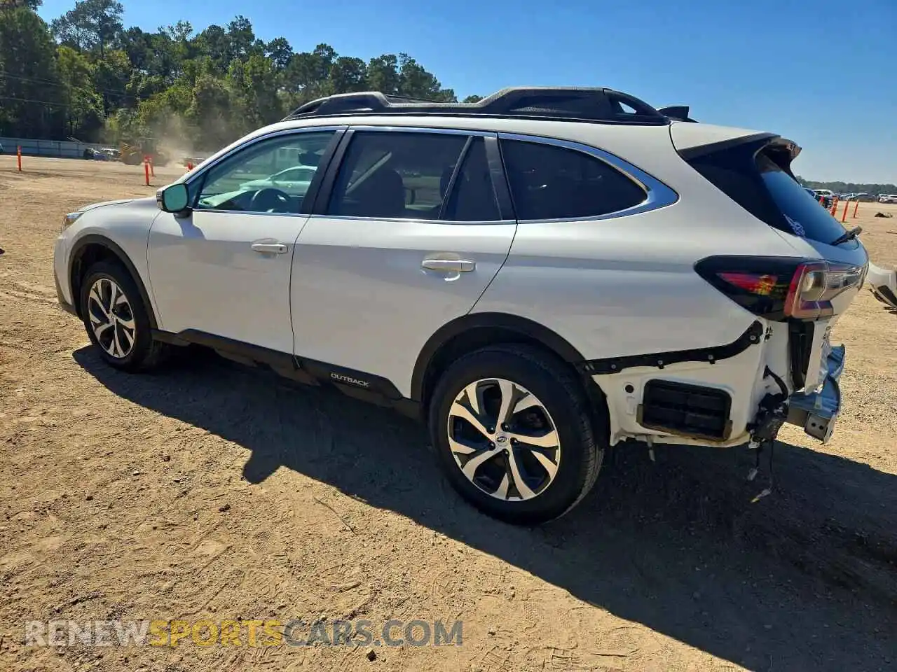 2 fotografías del automóvil dañado 4S4BTANC6M3174843 SUBARU OUTBACK 2021