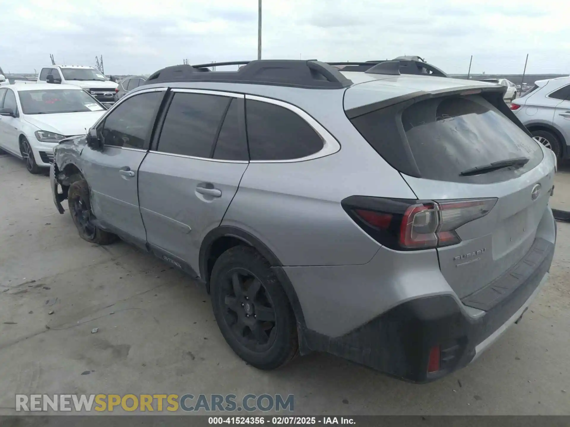 3 Photograph of a damaged car 4S4BTANC9M3198800 SUBARU OUTBACK 2021