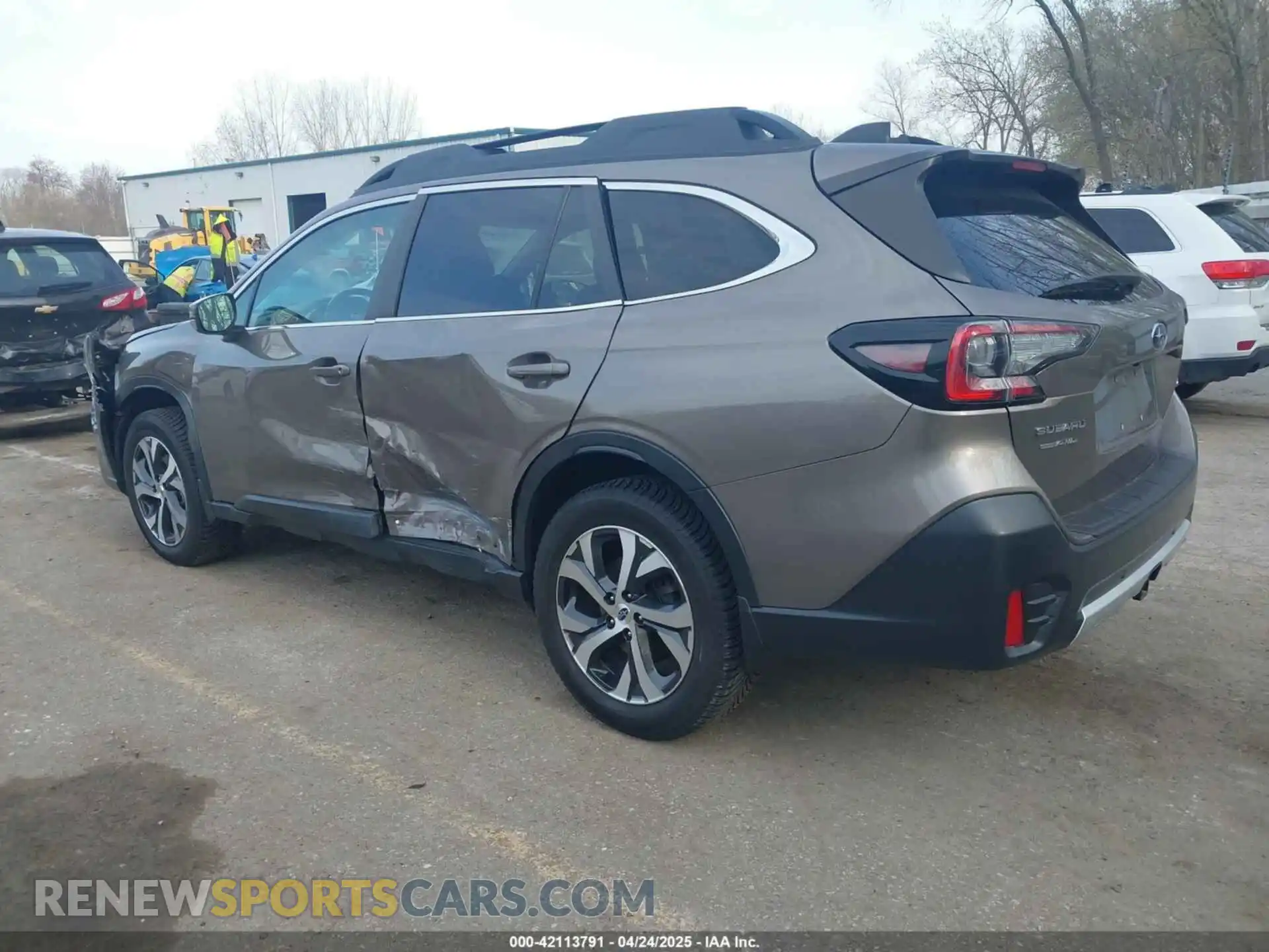 3 Photograph of a damaged car 4S4BTGND2M3141284 SUBARU OUTBACK 2021