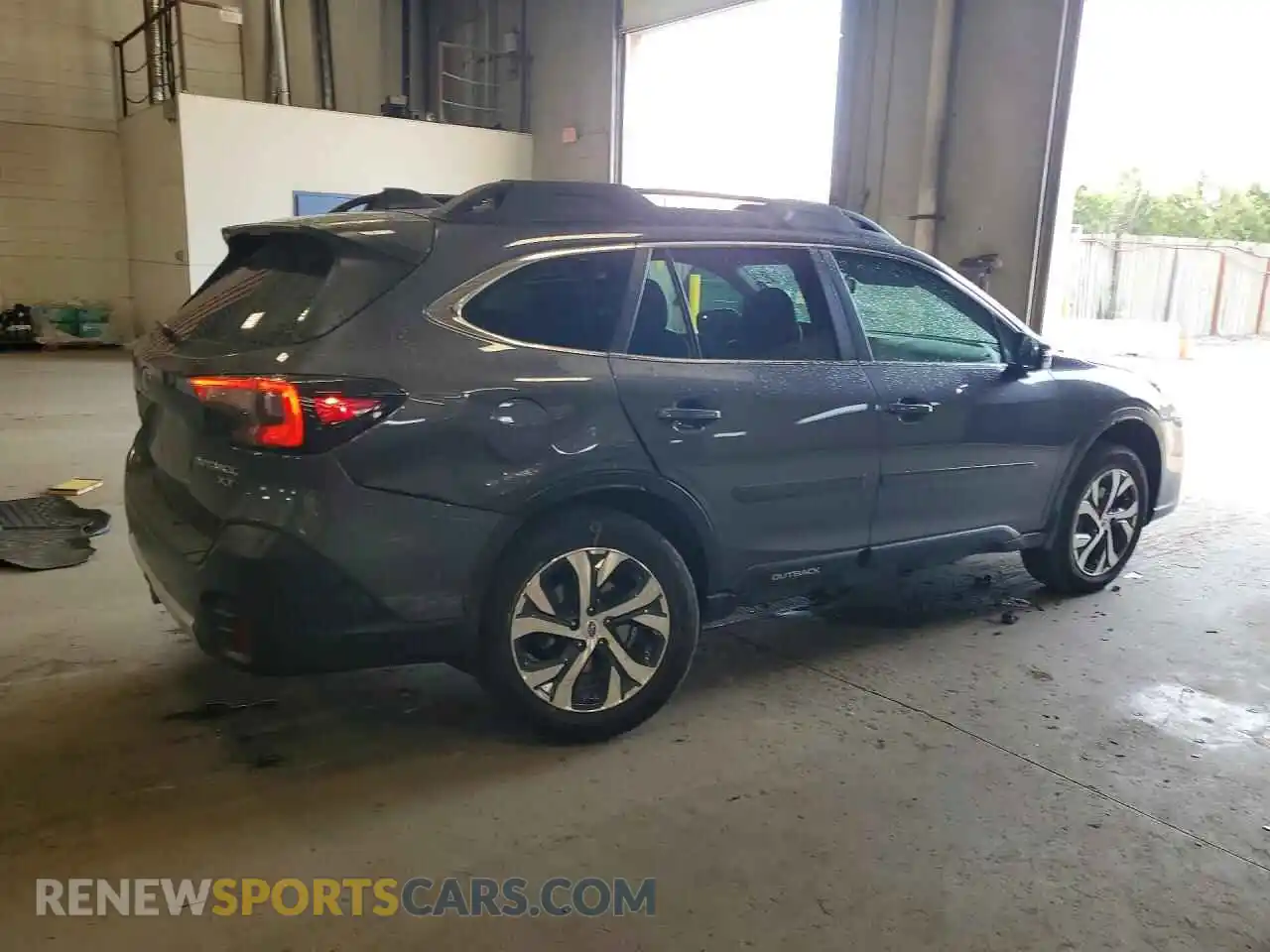 3 Photograph of a damaged car 4S4BTGND3M3162628 SUBARU OUTBACK 2021