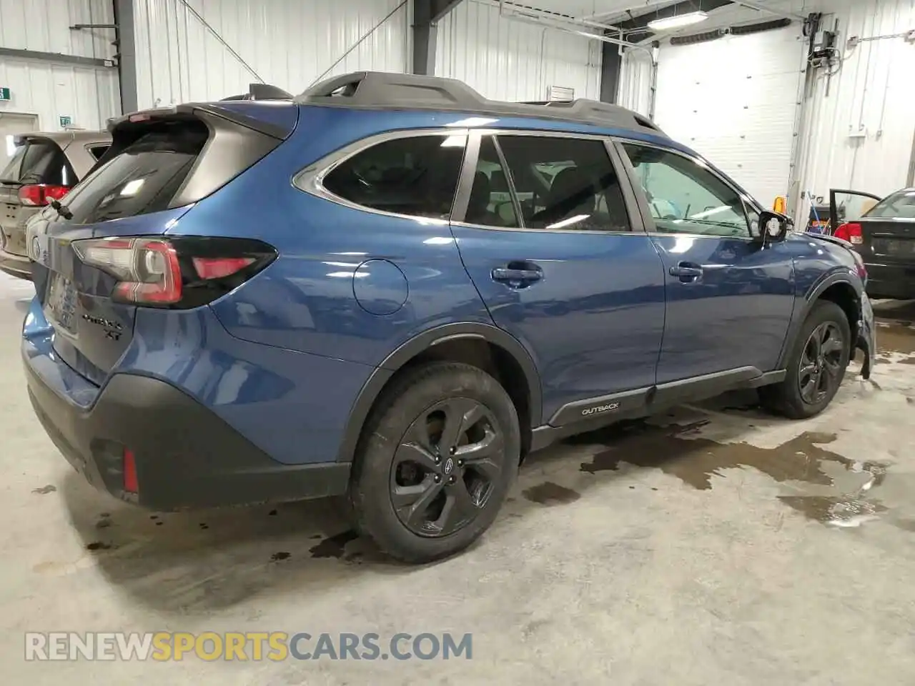 3 Photograph of a damaged car 4S4BTHKD0M3211245 SUBARU OUTBACK 2021