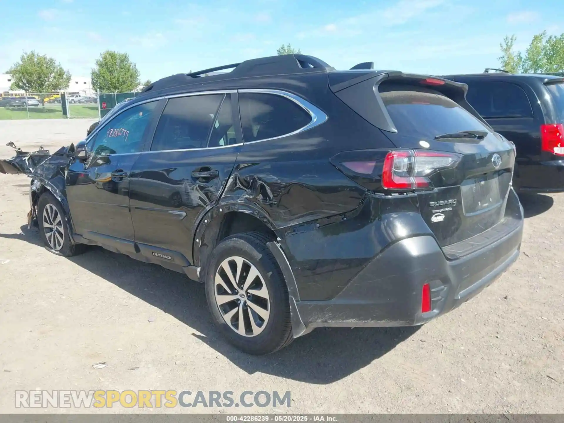 3 Photograph of a damaged car 4S4BTACC2N3259098 SUBARU OUTBACK 2022