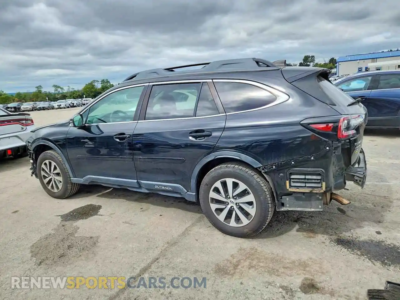 2 Photograph of a damaged car 4S4BTACC3N3165814 SUBARU OUTBACK 2022