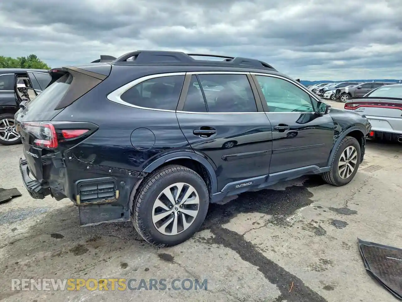 3 Photograph of a damaged car 4S4BTACC3N3165814 SUBARU OUTBACK 2022