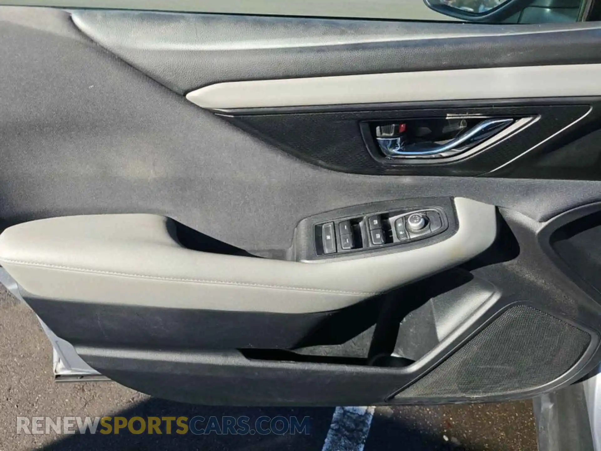 2 Photograph of a damaged car 4S4BTADCXN3202629 SUBARU OUTBACK 2022