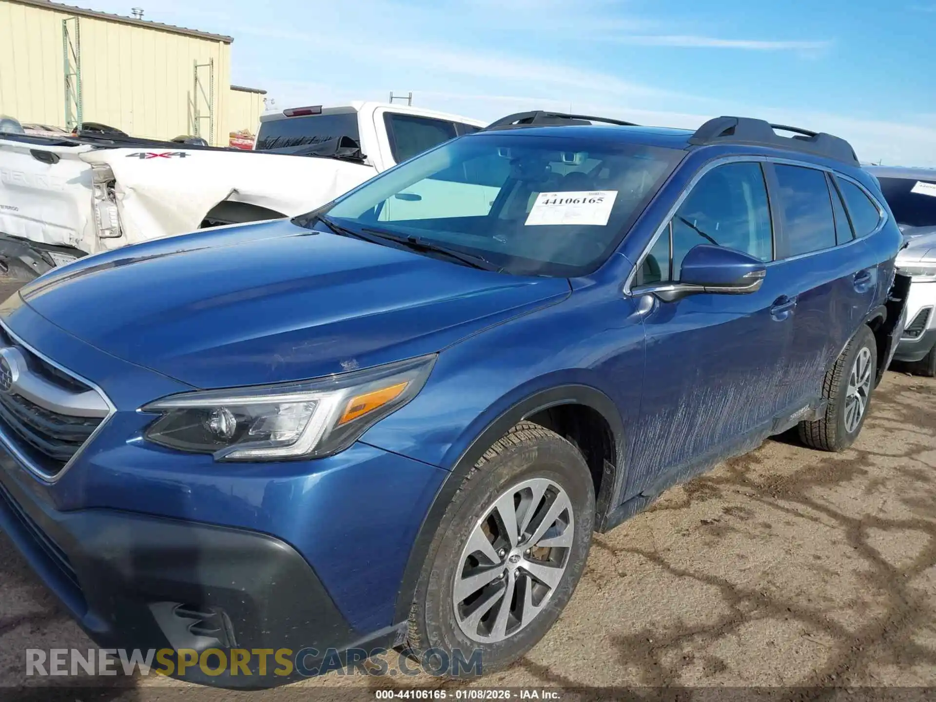 2 Photograph of a damaged car 4S4BTAFC0N3169072 SUBARU OUTBACK 2022