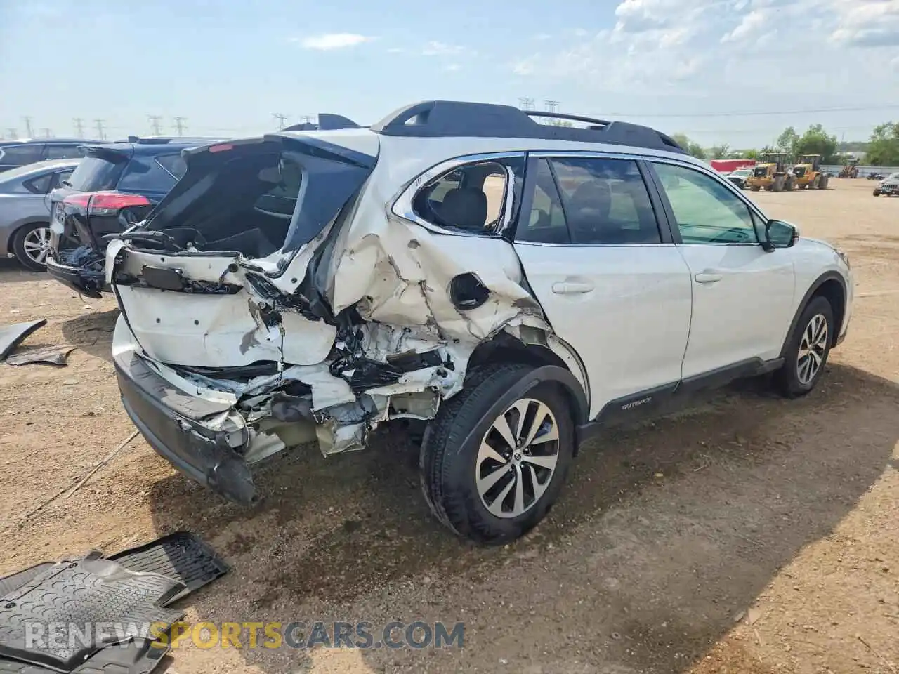 3 Photograph of a damaged car 4S4BTAFC1N3230820 SUBARU OUTBACK 2022