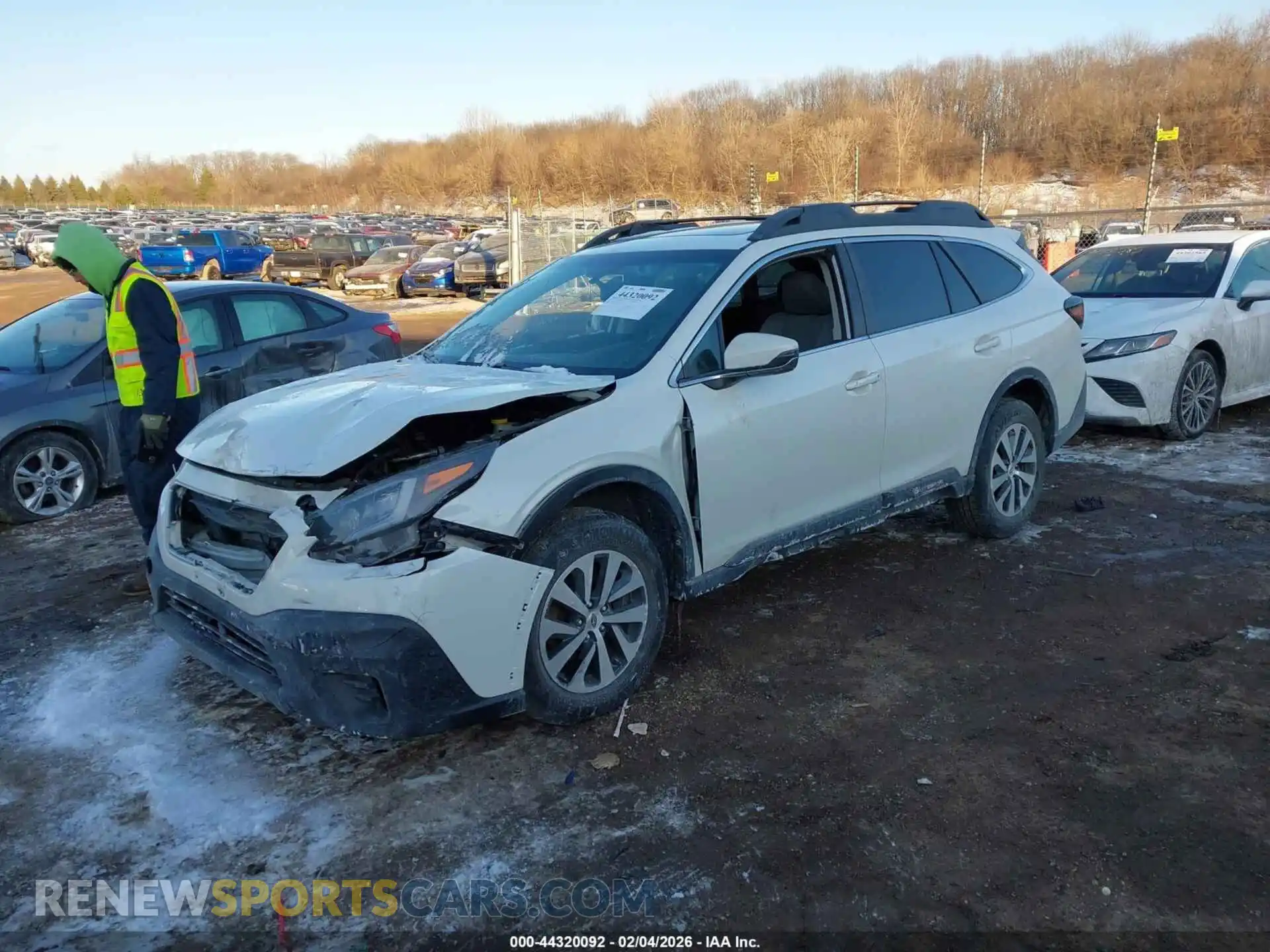 2 Photograph of a damaged car 4S4BTAFC2N3236044 SUBARU OUTBACK 2022