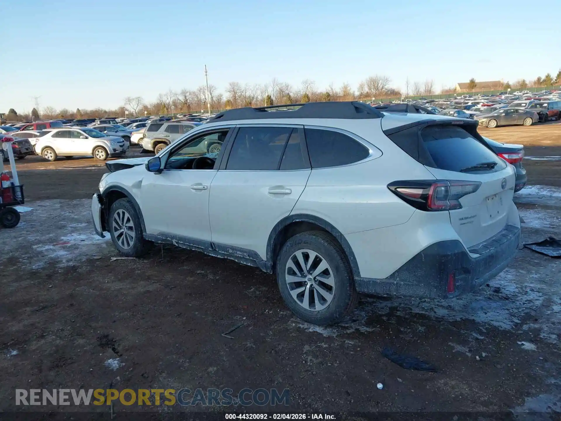 3 Photograph of a damaged car 4S4BTAFC2N3236044 SUBARU OUTBACK 2022