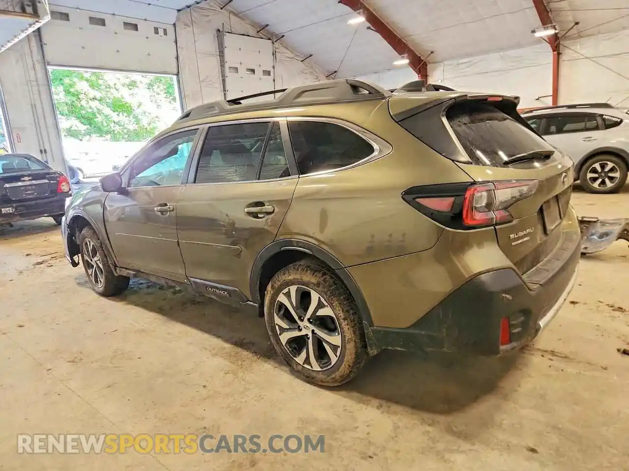 2 Photograph of a damaged car 4S4BTAMC1N3113628 SUBARU OUTBACK 2022