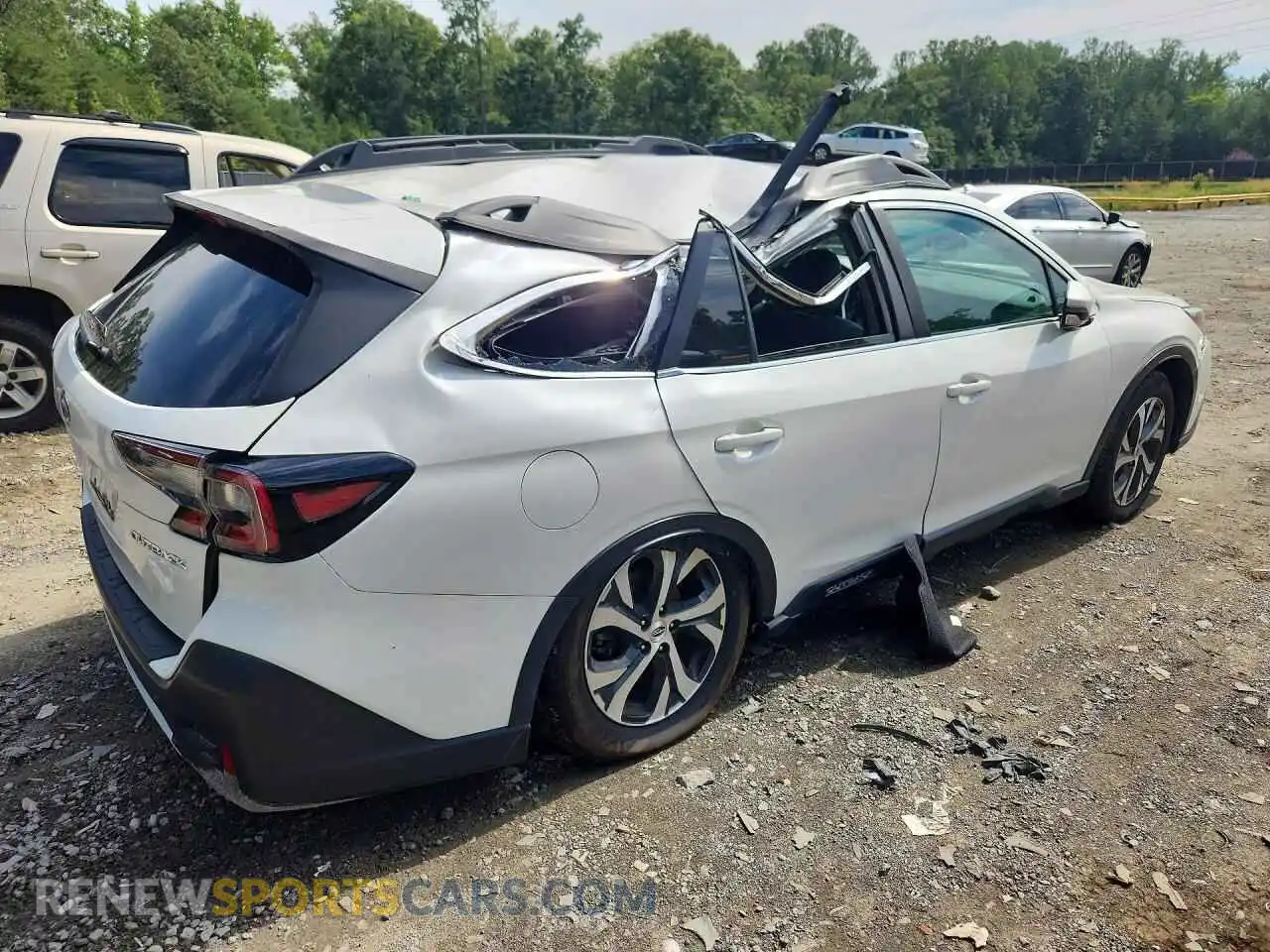 3 Photograph of a damaged car 4S4BTANC7N3255996 SUBARU OUTBACK 2022