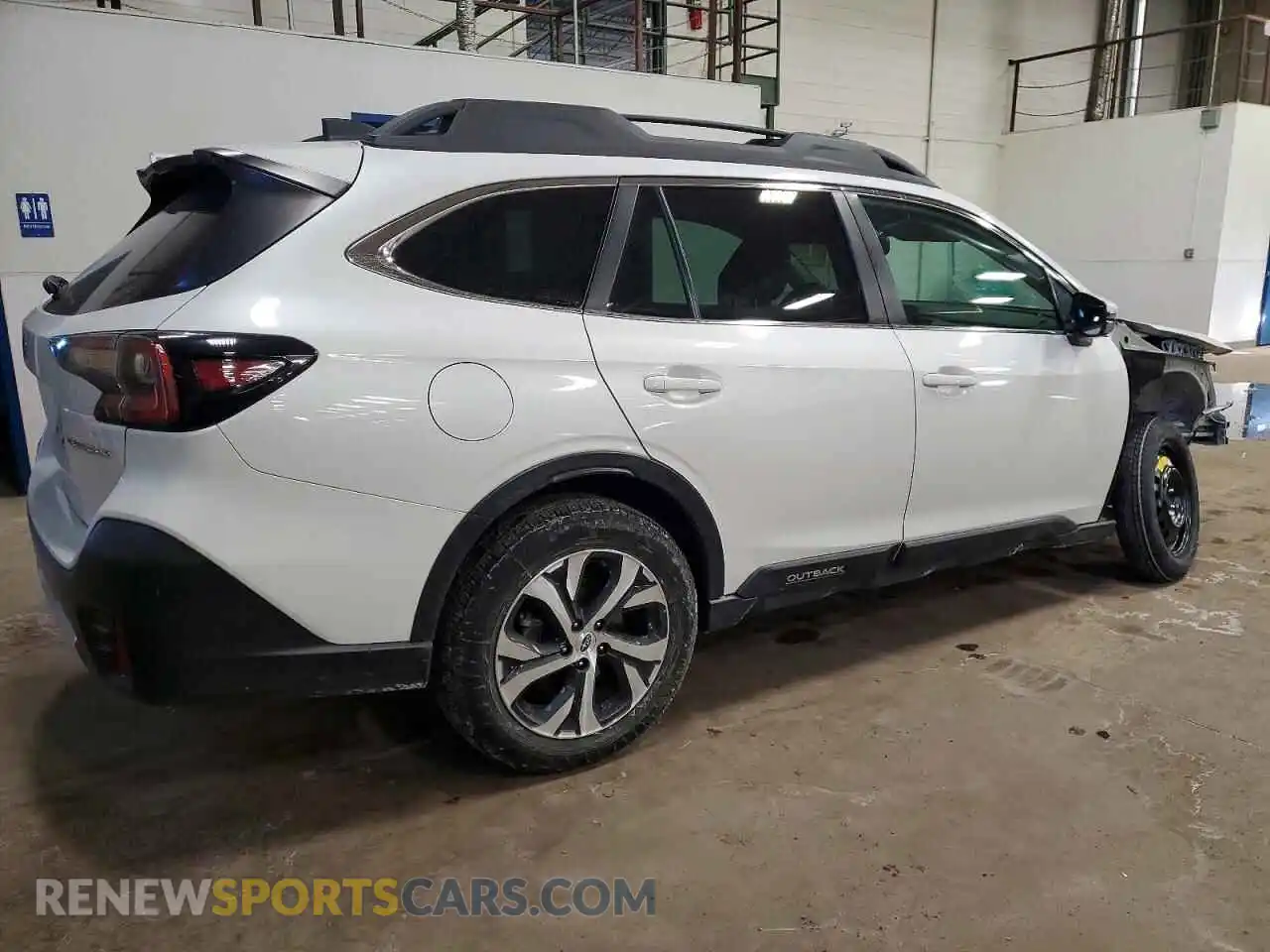 3 Photograph of a damaged car 4S4BTANC9N3260133 SUBARU OUTBACK 2022