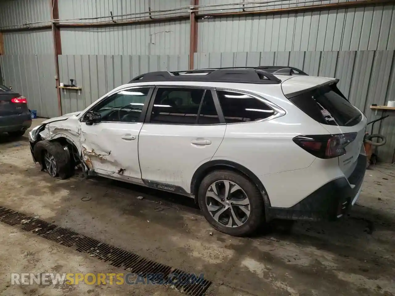 2 Photograph of a damaged car 4S4BTGND4N3101743 SUBARU OUTBACK 2022