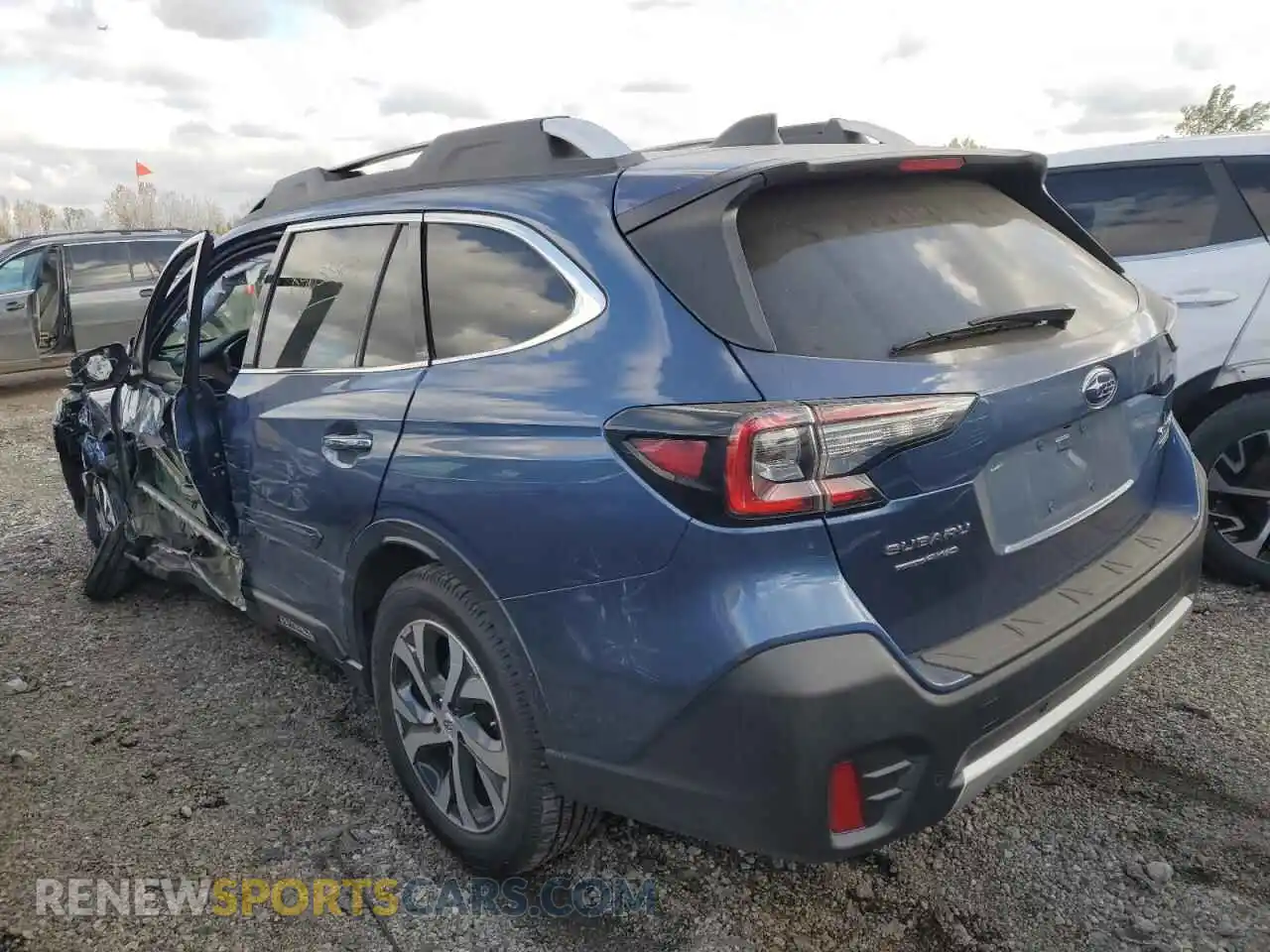 2 Photograph of a damaged car 4S4BTGPD1N3268655 SUBARU OUTBACK 2022